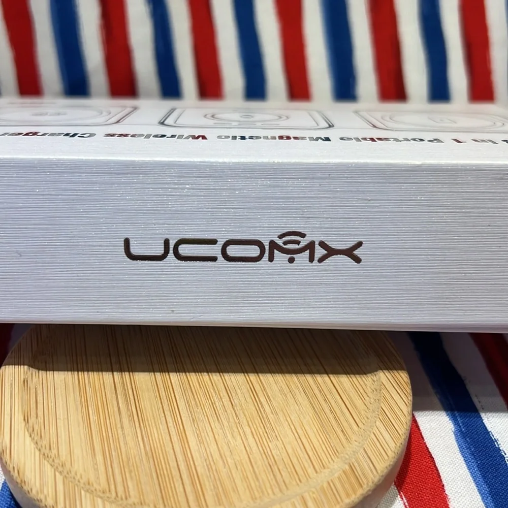 Ucomx three and one portable, magnetic wireless charger